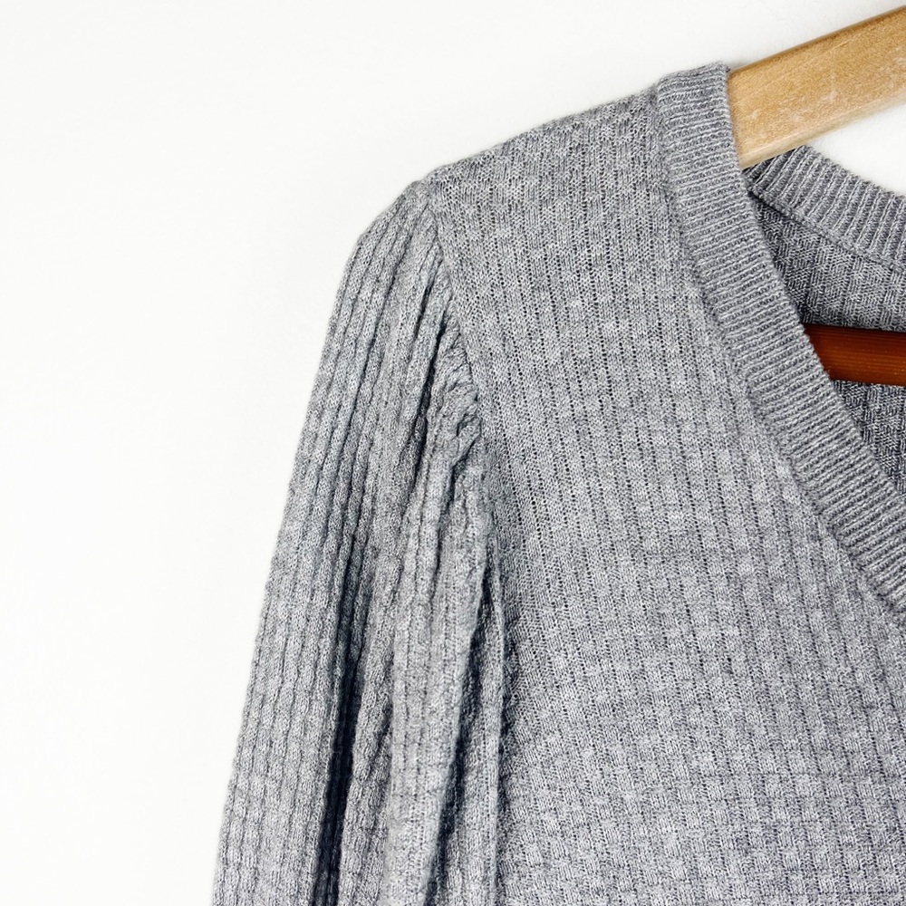 1.STATE Blouson Sleeve Textured Sweater Silver Heather - Picture 5 of 5